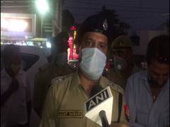
      
      Delhi: AAP party workers protest outside BJP headquarters
      
      