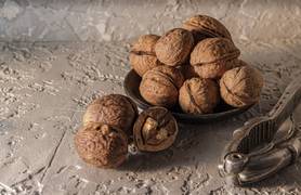 
      
      Walnut growers suffer 50 percent sales hit in restive Kashmir
      
      