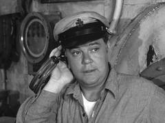 
      
      'Happy Days' actor Warren Berlinger dies at 83
      
      