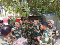 
      
      ADG BSF visits Jammu border to review Amarnath Yatra preparations
      
      