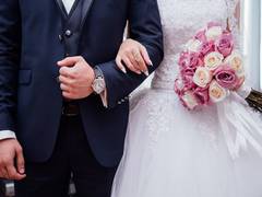 
    Study finds natural disasters can bring couples closer
    