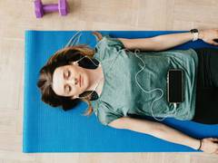 
    Recovery of language functions after stroke can be boosted by vocal music
    