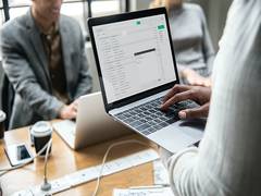 
      
      Workplace interruptions lead to physical stress
      
      