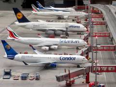 
    Frequent-flyer programmes increase business travel cost: Study
    