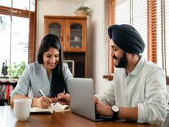 
    Pandemic-induced relationship conflict, aggression can be dealt through expressive writing
    