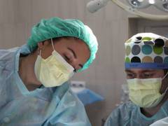 
      
      'Surgery selfies' could spot serious infections early, study says
      
      