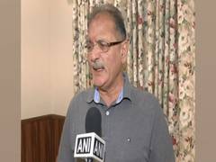 
      
      'No need for Kejriwal to become messiah of Kashmiri pandits'
      
      