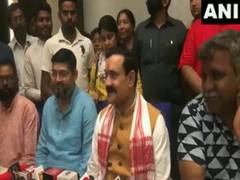 
      
      MP Minister Narottam Mishra takes a dig at West Bengal CM,...
      
      