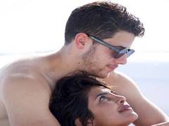 
      
      Priyanka, Nick go lovey-dovey in Miami
      
      