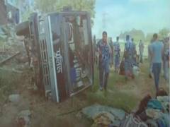 
      
      Bihar: Bus carrying BMP jawans overturns; several injured
      
      