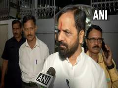 
      
      Eknath Shinde camp seeks suspension of 16 MLAs of Uddhav faction 
      
      