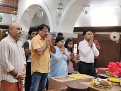 
      
      Keeping poll verdict day tradition set by Manohar Parrikar,...
      
      