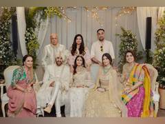 
      
      Kapoors and Bhatts pose all smiles for family picture
      
      