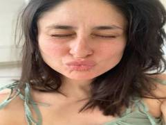 
      
      Kareena Kapoor treats fans to stunning no make-up pout selfie
      
      