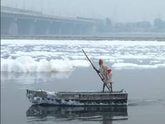 
      
      Delhi Pollution leads to formation of foam on river Yamuna
      
      
