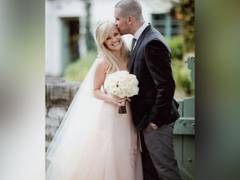
      
      Reese Witherspoon celebrates 10 years of blissful marriage...
      
      