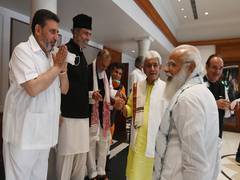 
      
      EC's Delimitation Commission to visit J-K to meet all parties...
      
      