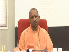 
      
      Yogi Adityanath extends greeting to people on Diwali
      
      