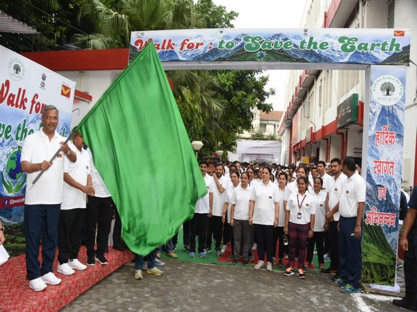 Race walking event flagged off by Uttrakhand Chief Minister Trivendra Singh Rawat in Dehradun on Sunday [Photo/ANI]