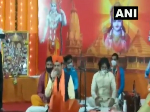 Former Maharashtra Chief Minister Devendra Fadnavis sang devotional songs at BJP office in Mumbai on Wednesday. (Photo/ANI)