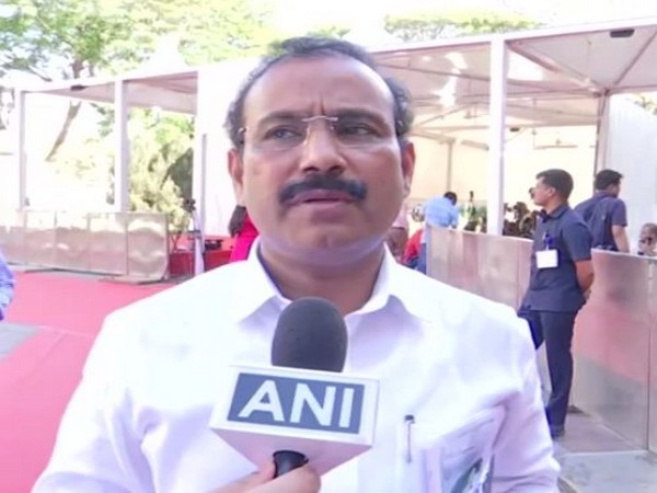 Maharashtra Health Minister Rajesh Tope speaking to ANI in Mumbai on Wednesday. Photo/ANI