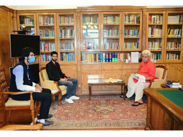 Jammu and Kashmir Students Association delegation called on J-K Lieutenant Governor Manoj Sinha at Raj Bhavan in Srinagar