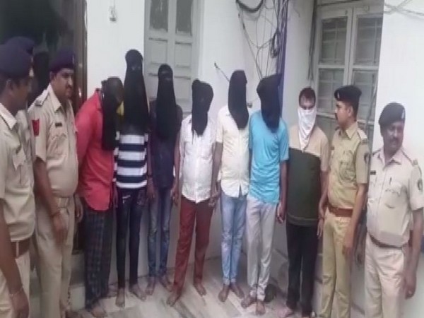 The accused arrested by police in Surat. Photo/ANI