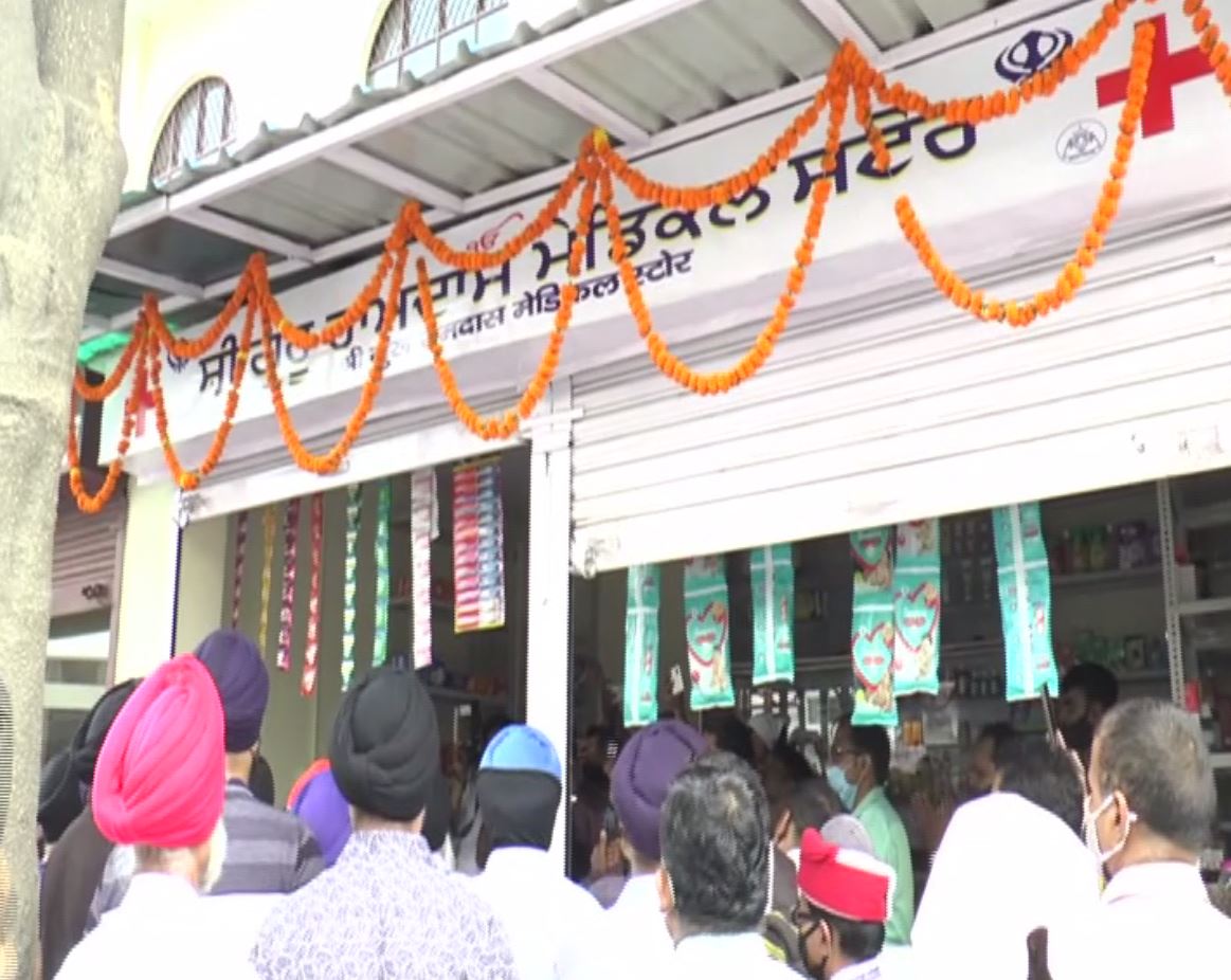 Ramdas medical store at Ratanlal Nagar Gurudwara in UP's Kanpur. (Photo/ANI)