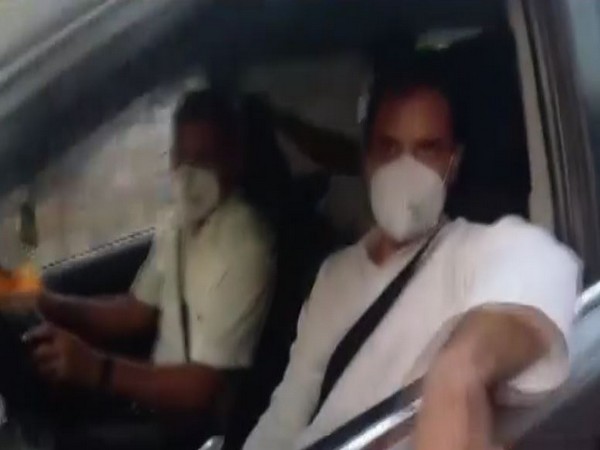 Congress leader Rahul Gandhi arrives in UP's Sitapur (Photo/ANI)