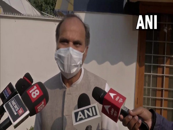 Congress leader Adhir Ranjan Chowdhury (Photo/ANI)
