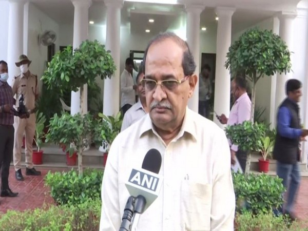 Former Maharashtra Minister Radhakrishna Vikhe Patil (Photo/ANI)