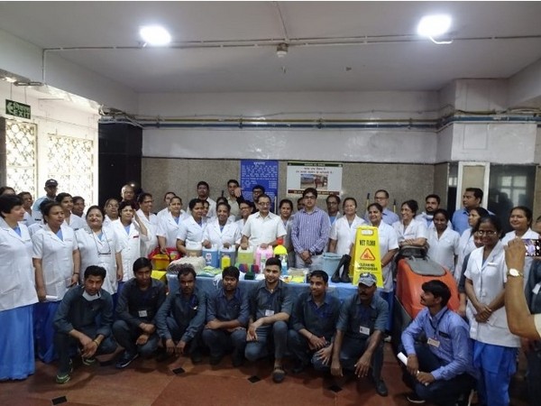AIIMS on Wednesday conducted an awareness campaign to sensitise people on banning single-use plastic. Photo/ANI