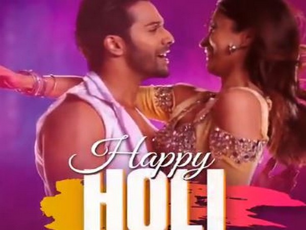 Varun Dhawan and Alia Bhatt in a glimpse form the song (Image courtesy: Twitter)