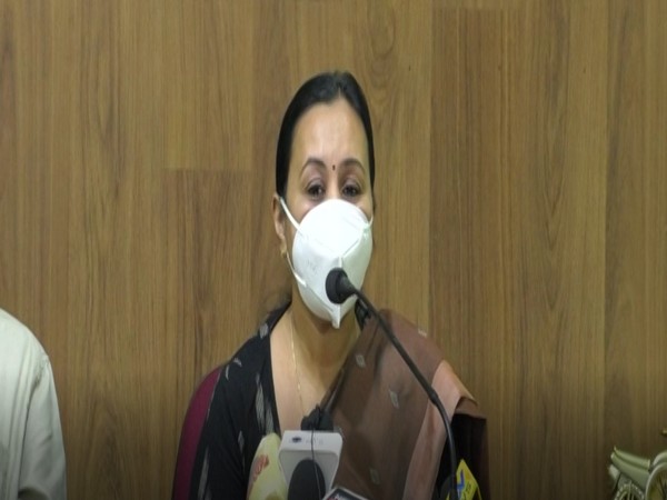 Kerala Health Minister Veena George addressing a press conference (Photo/ANI)