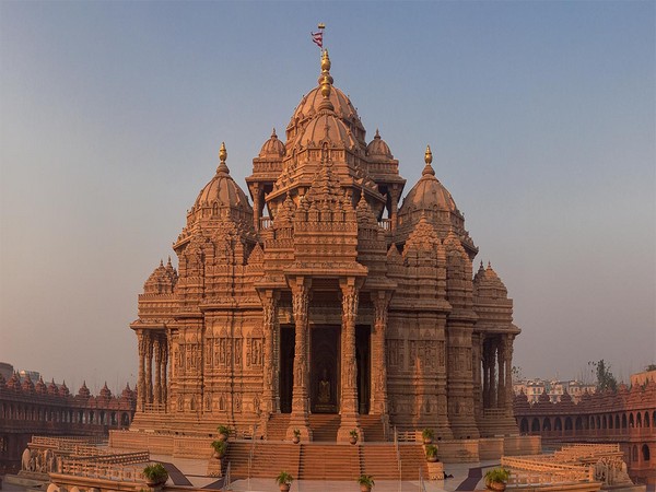 Swaminarayan Akshardham Temple in Delhi (Photo Source: Swaminarayan Akshardham website)