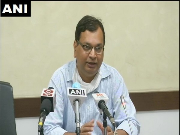 Uttar Pradesh Principal Health Secretary Amit Mohan Prasad addressing a press conference in Lucknow on Wednesday. (Photo/ANI)