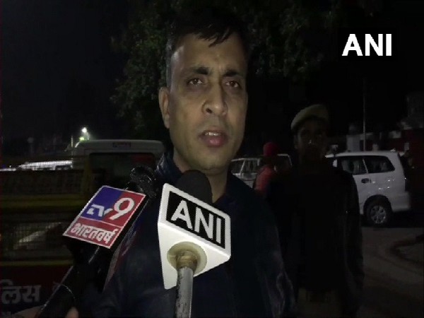 Registrar of AMU, Abdul Hamid speaking to media in Aligarh, Uttar Pradesh