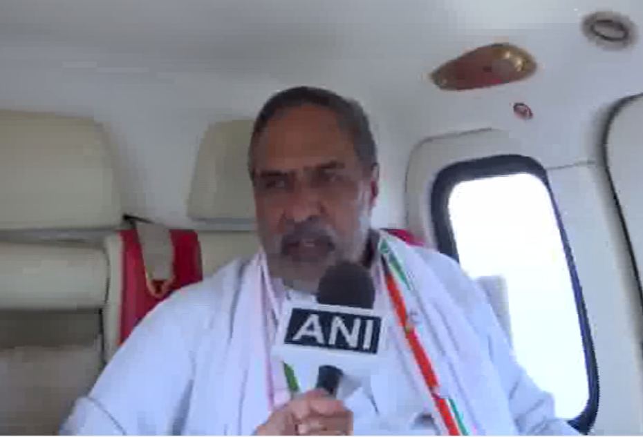 Senior Congress leader Anand Sharma speaking to ANI. 