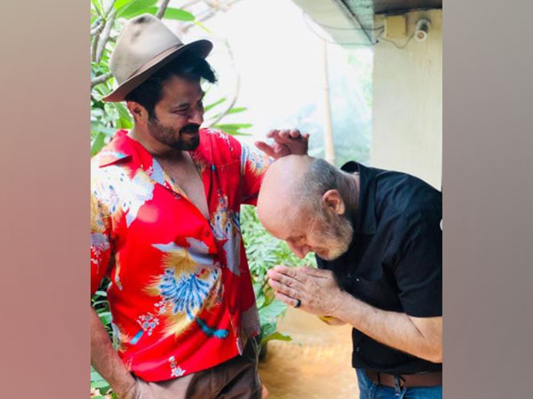 Anil Kapoor and Anupam Kher (Image courtesy: Instagram)