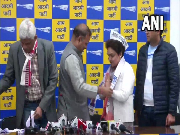 Anju Sehwag joining Aam Admi Party (Photo/ANI) 