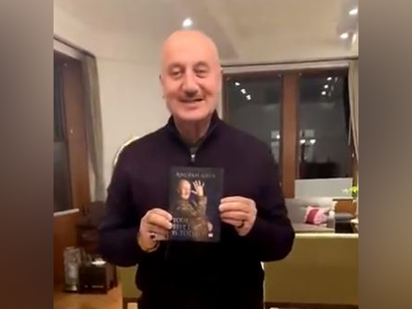 Anupam Kher (Image Courtesy;- Twitter)