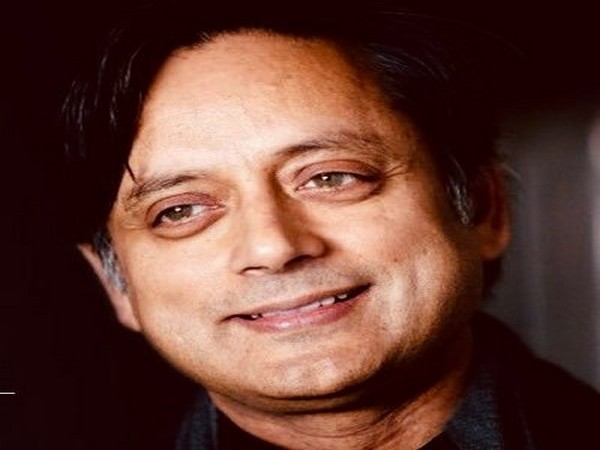 Congress leader Shashi Tharoor (Photo/Twitter)