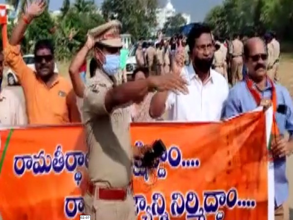 BJP AP President Somu Veerraju protest against vandalisation of the Ramatheertham hill temple before being detained. 