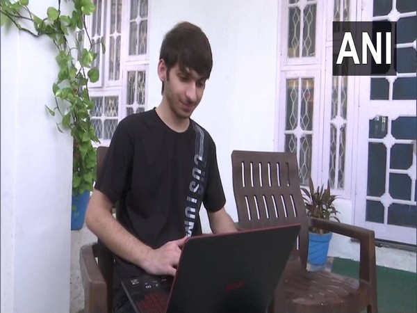 Ashfaq Mehmood Choudhary, a 17-year-old boy has developed a file-sharing app 'Dodo Drop'. (Photo/ANI)