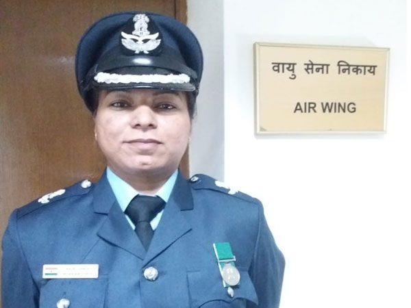 Indian Air Force Wing Commander Anjali Singh (Picture Credits: Indian Mission in Russia/Twitter)
