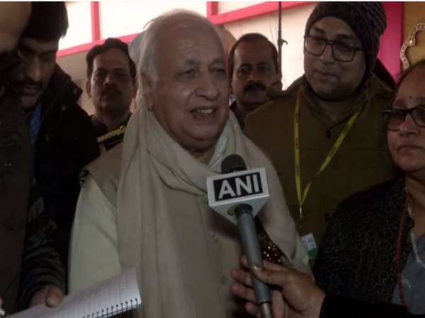 Kerala Governor Arif Mohammad Khan speaking to ANI in Varanasi on Sunday. Photo/ANI