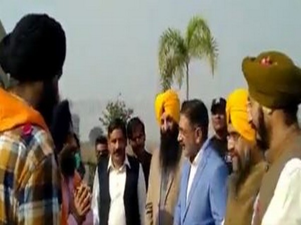 Indian Sikh pilgrims cross over to Pakistan to pay obeisance at Gurudwara Darbar Sahib through Kartarpur corridor