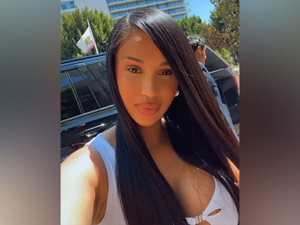 Cardi B (Image source: Instagram)