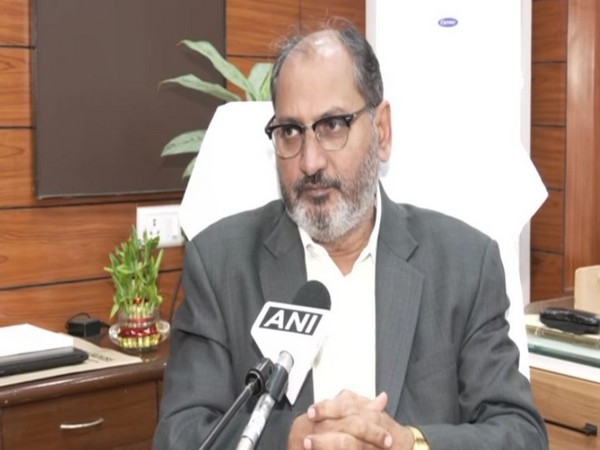 LNJP Hospital MD Dr Suresh Kumar (File Photo)