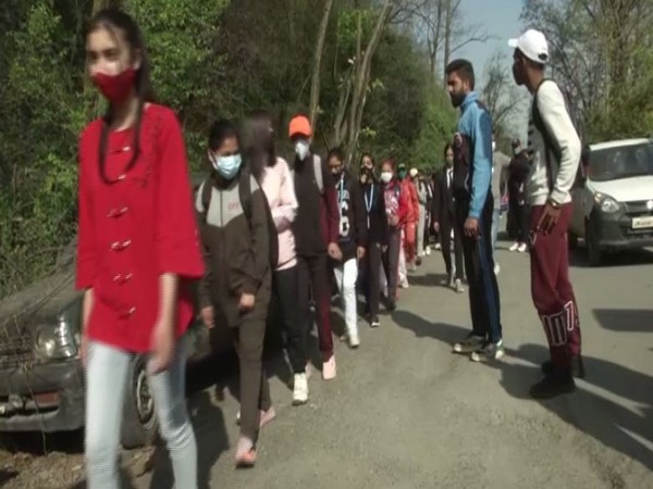 Visual of the trek with theme 'Save Jhelum'